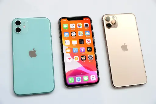  Apple iPhone 15